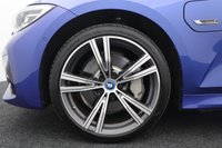 USED 2022 22 BMW 3 SERIES 2.0 330e 12kWh M Sport 4dr Auto (19