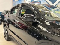 USED 2018 18 HONDA HR-V 1.5 i-VTEC SE SUV 5 door Petrol Manual Euro 6 in Black FRONT AND REAR SENSORS+AUTO LIGHTS