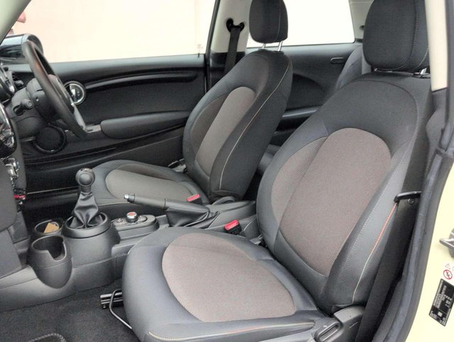 USED 2020 70 MINI HATCH 1.5 Cooper Classic 3dr CLICK+COLLECT / HOME DELIVERY