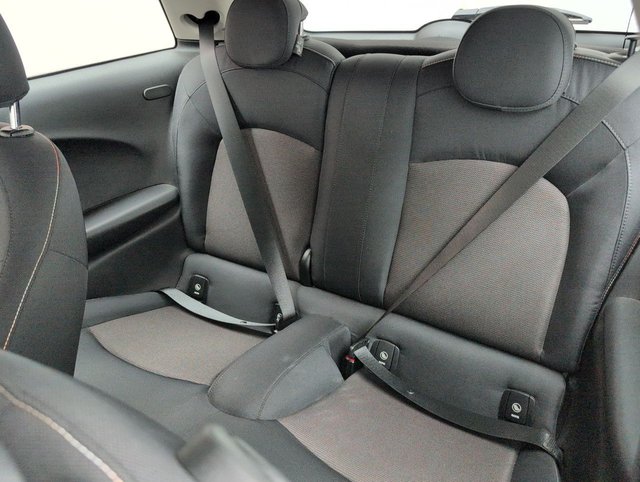 USED 2020 70 MINI HATCH 1.5 Cooper Classic 3dr CLICK+COLLECT / HOME DELIVERY