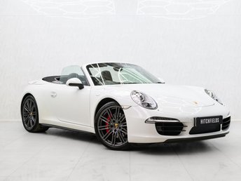 2015 PORSCHE 911