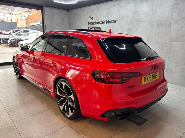 View our AUDI RS4 AVANT