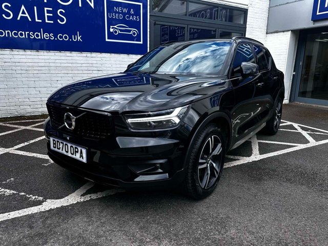 View our VOLVO XC40