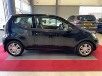 USED 2017 17 VOLKSWAGEN UP! 1.0 High up! Hatchback 3dr Petrol Manual Euro 6 (s/s) (90 ps) HEATED SEATS, ALLOY WHEELS, AIR CONDITIONING, MULTIFUNCTION STEERING WHEEL