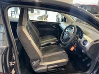 USED 2017 17 VOLKSWAGEN UP! 1.0 High up! Hatchback 3dr Petrol Manual Euro 6 (s/s) (90 ps) HEATED SEATS, ALLOY WHEELS, AIR CONDITIONING, MULTIFUNCTION STEERING WHEEL