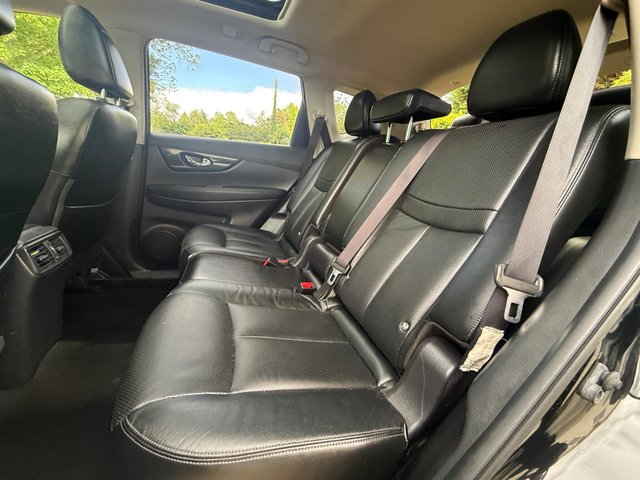 View our NISSAN X-TRAIL