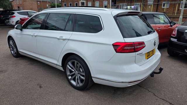 View our VOLKSWAGEN PASSAT