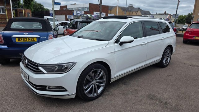 View our VOLKSWAGEN PASSAT