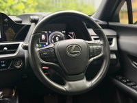 USED 2023 23 LEXUS UX 2.0 250h F Sport Design SUV 5dr Petrol Hybrid E-CVT Euro 6 (s/s) (184 ps) 