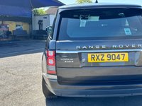 USED 2017 LAND ROVER RANGE ROVER 4.4 SD V8 Vogue SUV 5dr Diesel Auto 4WD Euro 6 (s/s) (339 ps) 