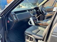USED 2017 LAND ROVER RANGE ROVER 4.4 SD V8 Vogue SUV 5dr Diesel Auto 4WD Euro 6 (s/s) (339 ps) 