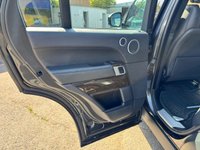 USED 2017 LAND ROVER RANGE ROVER 4.4 SD V8 Vogue SUV 5dr Diesel Auto 4WD Euro 6 (s/s) (339 ps) 