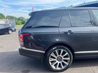USED 2017 LAND ROVER RANGE ROVER 4.4 SD V8 Vogue SUV 5dr Diesel Auto 4WD Euro 6 (s/s) (339 ps) 
