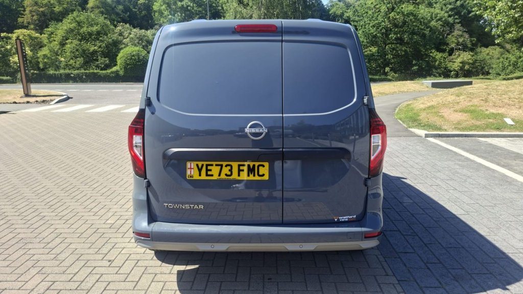 USED 2024 73 NISSAN TOWNSTAR 1.3 TCe TEKNA PLUS EU6 PETROL S/S L1 130ps *TWIN SLD*AIRCON*ALLOYS*SENSORS*360 VIEW CAMERA*KEYLESS ENTRY* PETROL-FULLY LOADED-20K MILES