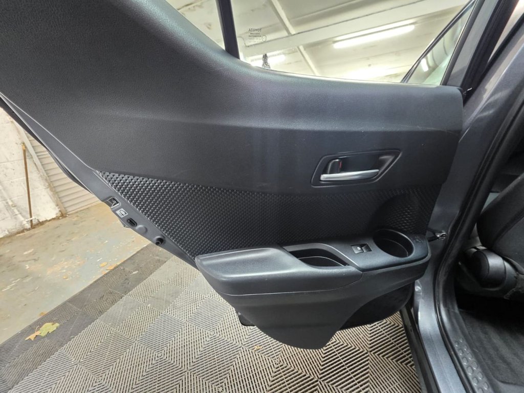 USED 2018 TOYOTA C-HR 1.2 VVT-i Icon SUV 5dr Petrol Manual Euro 6 (s/s) (116 ps) SatNav - Sensors & Camera!
