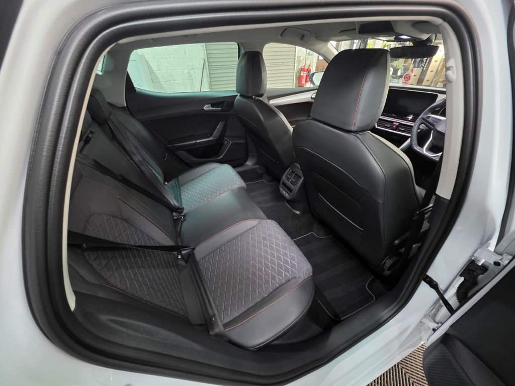 USED 2024 SEAT LEON 1.0 TSI FR Hatchback 5dr Petrol Manual Euro 6 (s/s) (110 ps) Bluetooth - SatNav - Sensors!