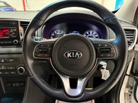 USED 2018 18 KIA SPORTAGE 1.6 GDi 1 SUV 5dr Petrol Manual Euro 6 (s/s) (130 bhp) BLUETOOTH & DAB RADIO