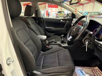 USED 2018 18 KIA SPORTAGE 1.6 GDi 1 SUV 5dr Petrol Manual Euro 6 (s/s) (130 bhp) BLUETOOTH & DAB RADIO