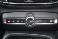 USED 2022 22 VOLVO XC40 1.5h T5 Recharge 10.7kWh Ultimate Dark 5dr Auto (PAN ROOF) 