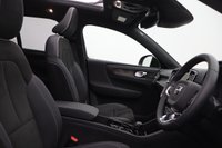 USED 2022 22 VOLVO XC40 1.5h T5 Recharge 10.7kWh Ultimate Dark 5dr Auto (PAN ROOF) 