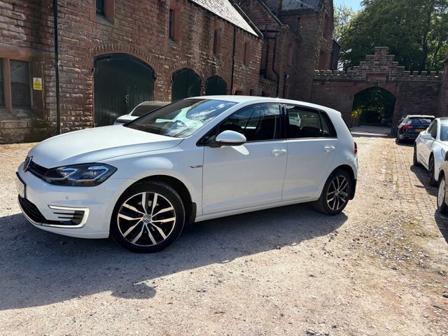 View our VOLKSWAGEN E-GOLF