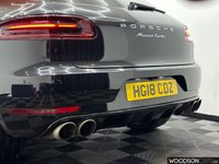 USED 2018 18 PORSCHE MACAN 3.6T V6 Turbo SUV 5dr Petrol PDK 4WD Euro 6 (s/s) (400 ps) Pan Roof / Heated Front & Rear Leather / Reverse Camera / Sat Nav / Adaptive Cruise Control