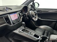 USED 2018 18 PORSCHE MACAN 3.6T V6 Turbo SUV 5dr Petrol PDK 4WD Euro 6 (s/s) (400 ps) Pan Roof / Heated Front & Rear Leather / Reverse Camera / Sat Nav / Adaptive Cruise Control