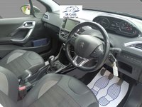 USED 2018 18 PEUGEOT 2008 1.2 PureTech Allure SUV 5dr Petrol Manual Euro 6 (82 ps) **3 MONTHS WARRANTY INCLUDED**ONLY 53,000 MILES FROM NEW**TOP OF THE RANGE MODEL WITH HALF LEATHER**MOT MAY 2027**SUPER EFFICIENTON ON FUEL**