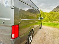 USED 2025 25 VOLKSWAGEN CRAFTER 2.0 TDI CR35 Commerce Plus Panel Van 5dr Diesel Auto FWD MWB High Roof Euro 6 (s/s) (140 ps) 