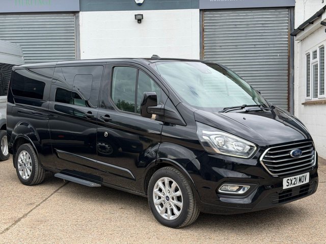 View our FORD TOURNEO CUSTOM