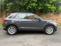 USED 2020 20 VOLKSWAGEN T-ROC 1.0 TSI GPF SE SUV 5dr Petrol Manual Euro 6 (s/s) (115 ps) 2 OWNERS, FULL SERVICE HISTORY, 1YR MOT, ALLOYS, CLIMATE, BLUETOOTH, CRUISE, PARKING SENSORS, RADIO CD, E/WINDOWS, R/LOCKING, FREE WARRANTY, FINANCE AVAILABLE, HPI CLEAR, PART EXCHANGE WELCOME,