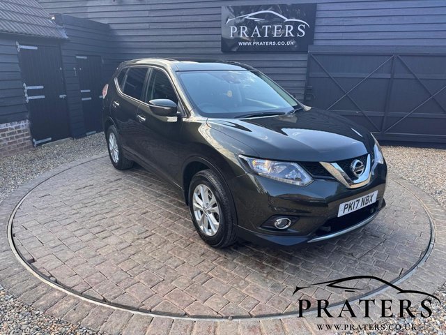 View our NISSAN X-TRAIL