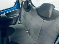 USED 2011 11 TOYOTA AYGO 1.0 VVT-i Blue Hatchback 5dr Petrol Manual Euro 5 (67 ps) 