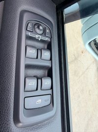 USED 2010 60 LAND ROVER DISCOVERY 4 3.0 SD V6 XS SUV 5dr Diesel CommandShift 4WD Euro 5 (245 ps) LAND ROVER DISCOVERY
