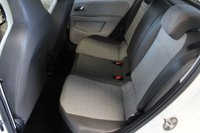 USED 2017 17 VOLKSWAGEN UP! 1.0 up! beats Hatchback 5dr Petrol Manual Euro 6 (s/s) (60 ps) ***BEATS AUDIO***BLUETOOTH & DAB RADIO***AIR CONDITIONING***VOLKSWAGEN CONNECT***LED DAYTIME RUNNING LIGHTS***LOW INSURANCE***