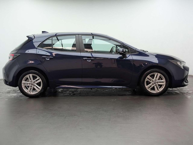 USED 2022 22 TOYOTA COROLLA 1.8 Corolla Icon HEV CVT 5dr CLICK+COLLECT / HOME DELIVERY