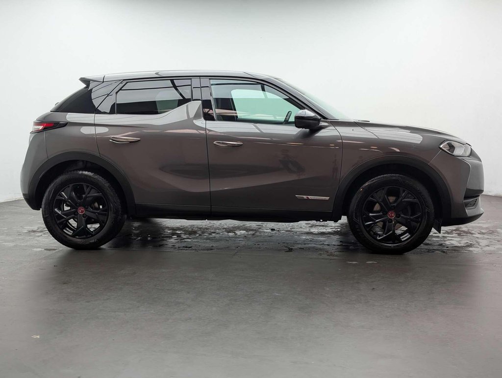 Used 2022 22 DS 3 CROSSBACK 1.2 DS3 Crossback Performance Line PureTech S/S Auto 5dr CLICK+COLLECT / HOME DELIVERY