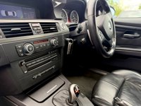 USED 2009 09 BMW M3 4.0 V8 Convertible 2dr Petrol DCT Euro 4 (420 ps) 