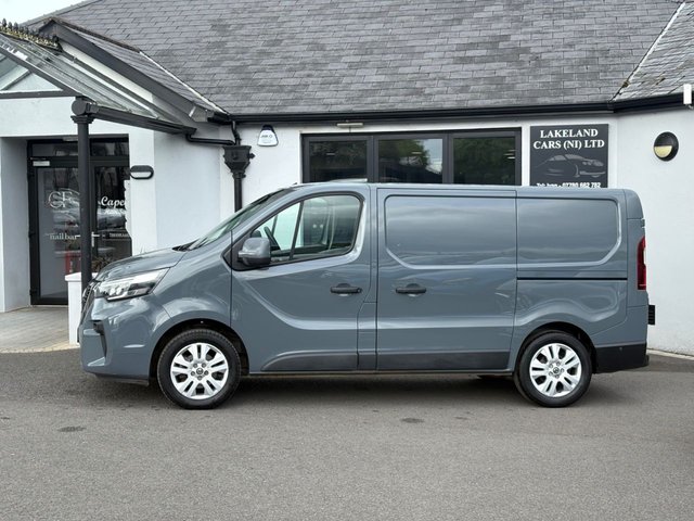 View our NISSAN PRIMASTAR