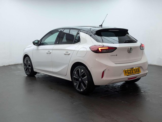 USED 2022 22 VAUXHALL CORSA Corsa E Elite Premium 5dr CLICK+COLLECT / HOME DELIVERY