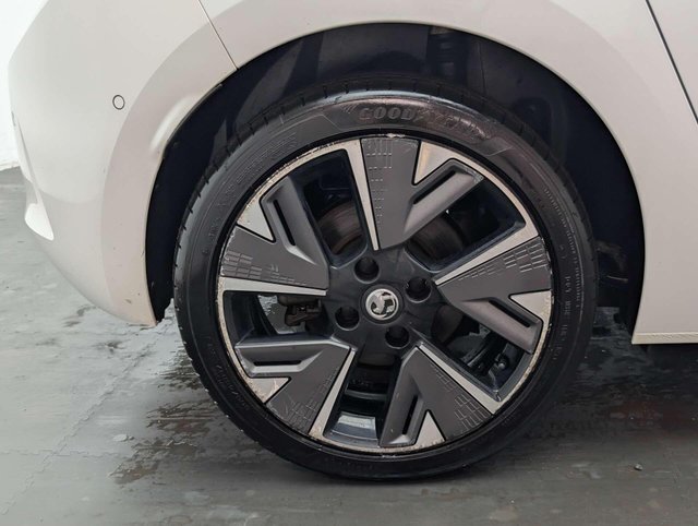 USED 2022 22 VAUXHALL CORSA Corsa E Elite Premium 5dr CLICK+COLLECT / HOME DELIVERY