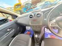USED 2018 68 DACIA SANDERO STEPWAY 0.9 TCe Essential Hatchback 5dr Petrol Manual Euro 6 (s/s) (90 ps) Great Value Modern 5 door hatchback with air con