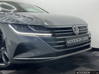USED 2022 72 VOLKSWAGEN ARTEON 1.4 TSI 13kWh Elegance Fastback 5dr Petrol Plug-in Hybrid DSG Euro 6 (s/s) (218 ps) 1 Owner / EV Battery Certificate / DAB Radio / Sat Nav / Apple Car Play / Cruise Control / Parking Sensors
