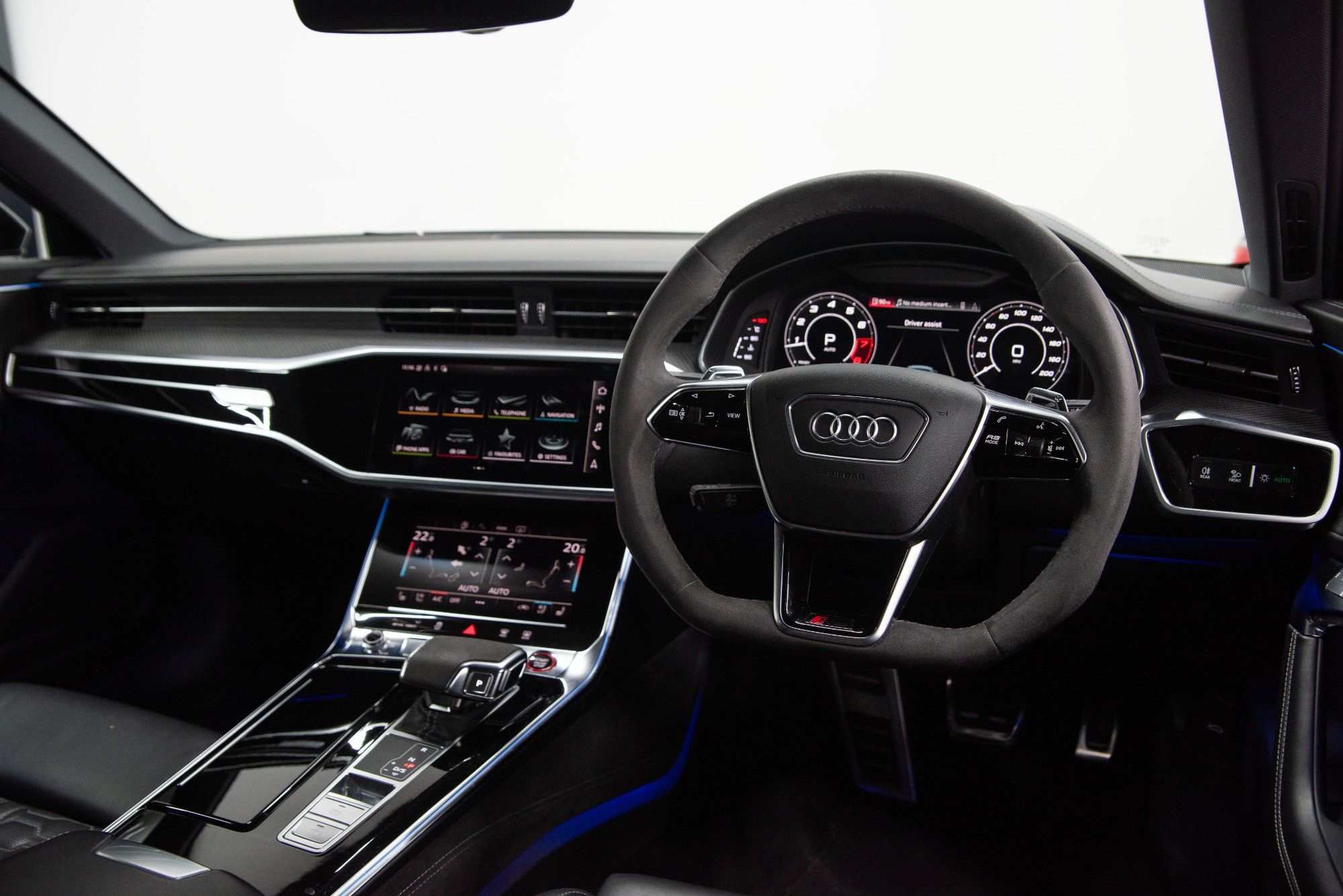 USED 2020 70 AUDI RS6 AVANT 4.0 TFSI V8 Carbon Black 