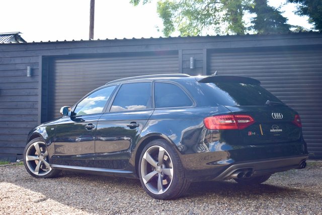 View our AUDI S4 AVANT