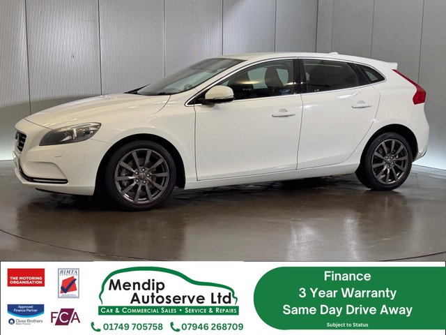 View our VOLVO V40