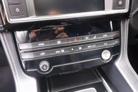 USED 2016 16 JAGUAR F-PACE 2.0 D180 R-Sport SUV 5dr Diesel Auto AWD Euro 6 (s/s) (180 ps) 