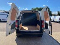 USED 2023 72 CITROEN BERLINGO Enterprise Edition L1 1.5 BlueHDi 1000 SWB Diesel Panel Van Manual Euro 6 (s/s) (100 bhp) 2 services - last service on 26.11.2025 @ 41,854 miles - Only 44,859 miles, Facelift model - EURO 6 (ULEZ compliant) - Built in touchscreen with Satnav connectivity & DAB, Air conditioning, E/W, Bluetooth, rear parking sensors, cruise control, electric mirror's, 3 seats, full bulkhead, ply lined, driver's airbag, side loading door, remote central Locking, Alarm, USB port, steering column radio control, barn rear doors, spare key, finance arranged & 6 months premium Autoguard warranty