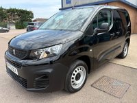 USED 2023 72 PEUGEOT PARTNER Professional Premium+ L1 1.5 BlueHDi 1000 SWB Diesel Panel Van Manual Euro 6 (s/s) (100 bhp) Recent service with all filters replaced - Only 35,072 miles, Facelift model - EURO 6 (ULEZ compliant) - Built in touchscreen with Satnav connectivity & DAB, Air conditioning, E/W, Bluetooth, rear parking sensors, cruise control, electric mirror's, 3 seats, full bulkhead, ply lined, driver's airbag, side loading door, remote central Locking, Alarm, USB port, steering column radio control, barn rear doors, spare key, finance arranged on site & 6 months premium Autoguard warranty.