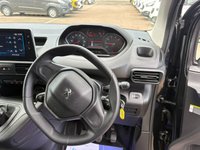 USED 2023 72 PEUGEOT PARTNER Professional Premium+ L1 1.5 BlueHDi 1000 SWB Diesel Panel Van Manual Euro 6 (s/s) (100 bhp) Recent service with all filters replaced - Only 35,072 miles, Facelift model - EURO 6 (ULEZ compliant) - Built in touchscreen with Satnav connectivity & DAB, Air conditioning, E/W, Bluetooth, rear parking sensors, cruise control, electric mirror's, 3 seats, full bulkhead, ply lined, driver's airbag, side loading door, remote central Locking, Alarm, USB port, steering column radio control, barn rear doors, spare key, finance arranged on site & 6 months premium Autoguard warranty.